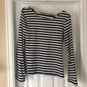Goodnight Macaroon top w/ flared sleeves